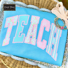 Load image into Gallery viewer, Spring PRAY - MAMA - TEACH - NURSE
