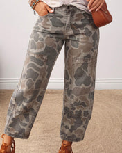 Load image into Gallery viewer, Camo Pattern Casual Jeans
