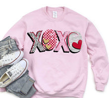 Load image into Gallery viewer, XOXO - Patterned
