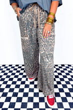 Load image into Gallery viewer, Leopard Plus Loose Pants November.

