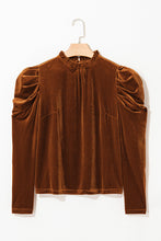 Load image into Gallery viewer, Frilled Velvet Top November.
